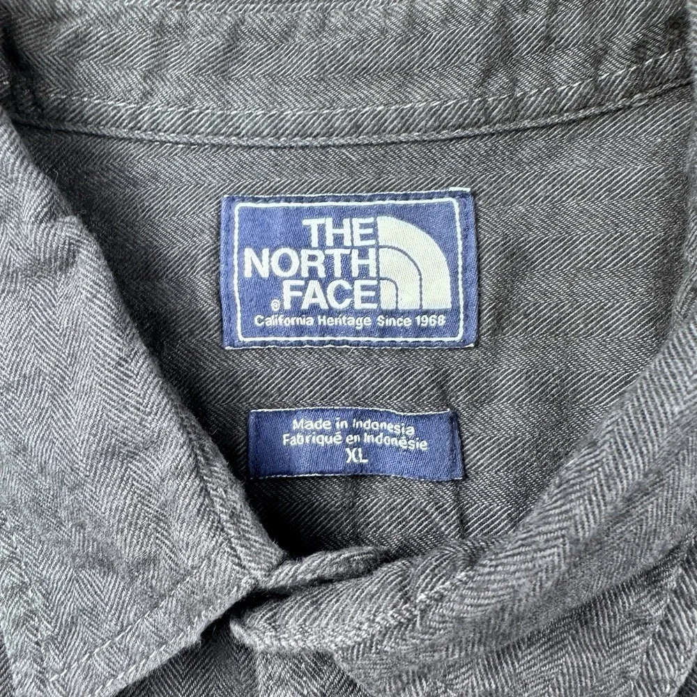 The Northface Flannel Men XL Gray Long Sleeve Button Pockets Gorp Hiking Outdoor